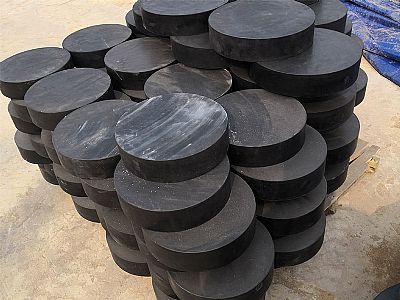 老边区板式橡胶支座由若干层橡胶片与薄钢板经加压硫化